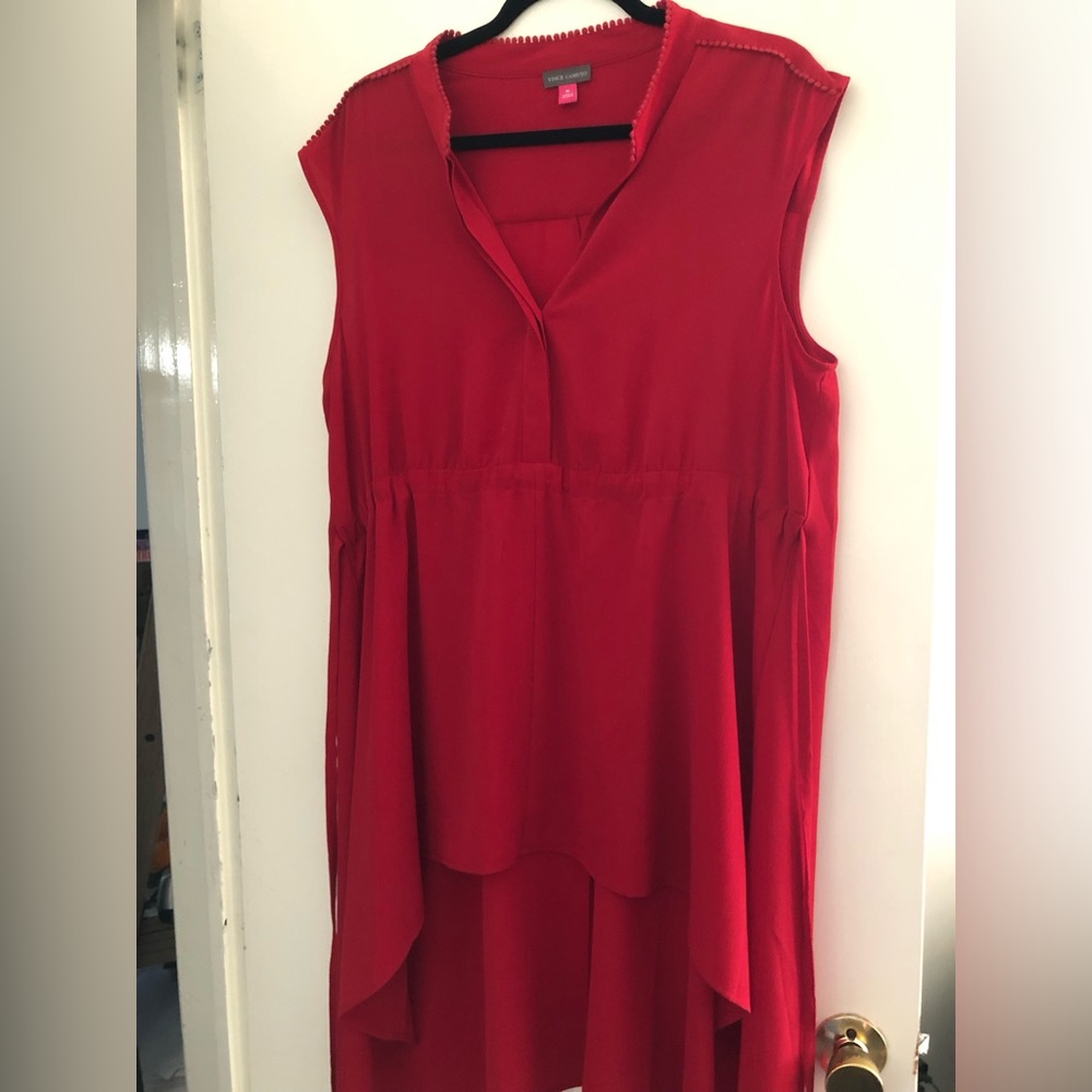 Vince Camuto XL EUC Red Never Worn Beautiful Blouse